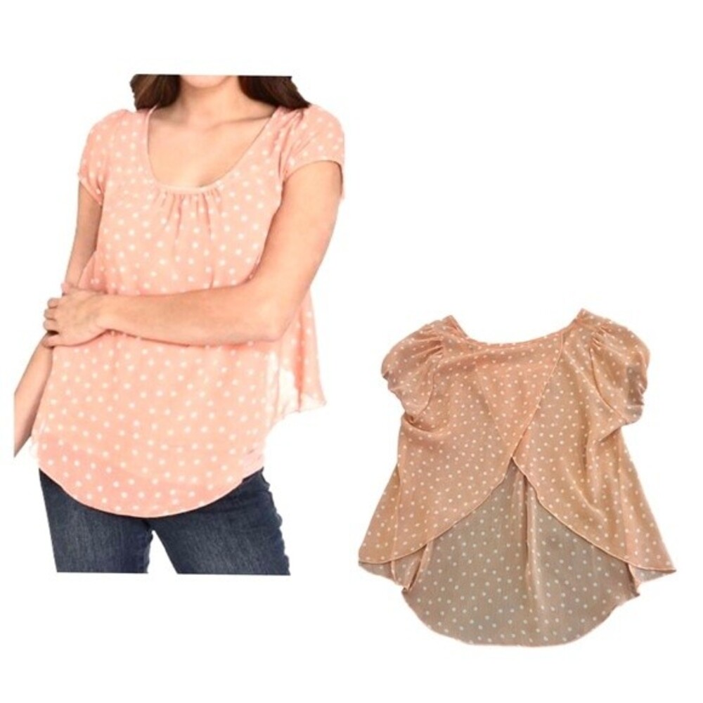Blush and white polka dot split back top size medium